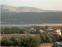 האם המינהל רשאי לכפות על חברי מושבים וקיבוצים שינוי בחוזה החכירה?